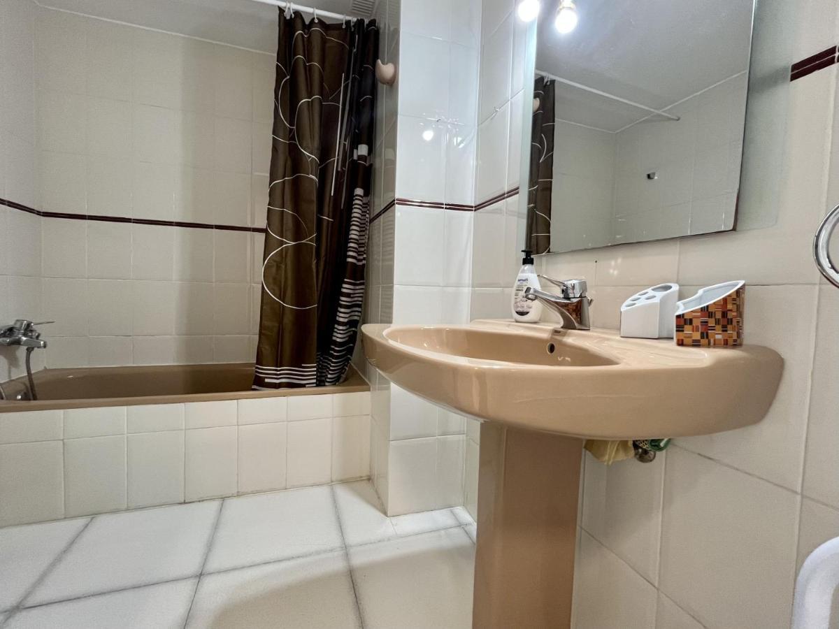 Primera Linea Con Piscina En Calpe Exterior photo