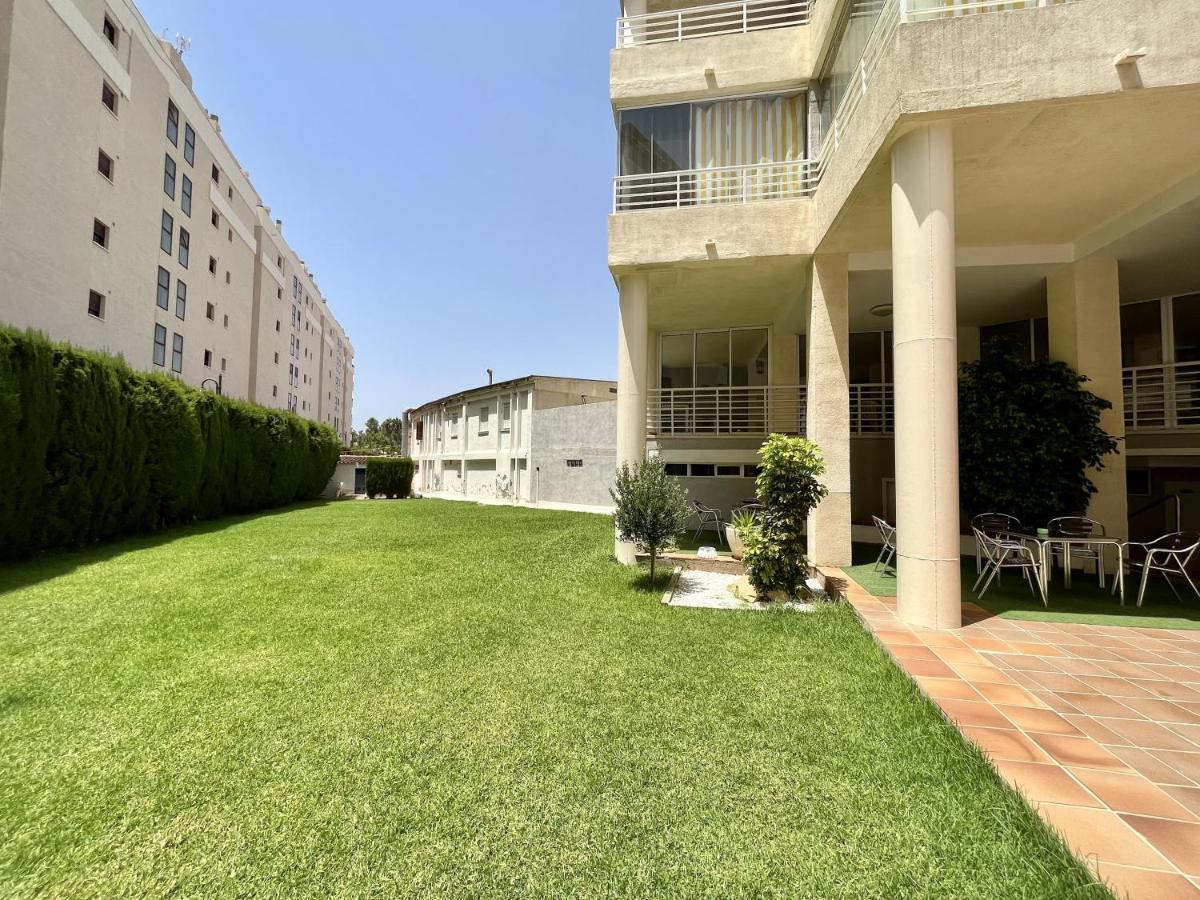 Primera Linea Con Piscina En Calpe Exterior photo